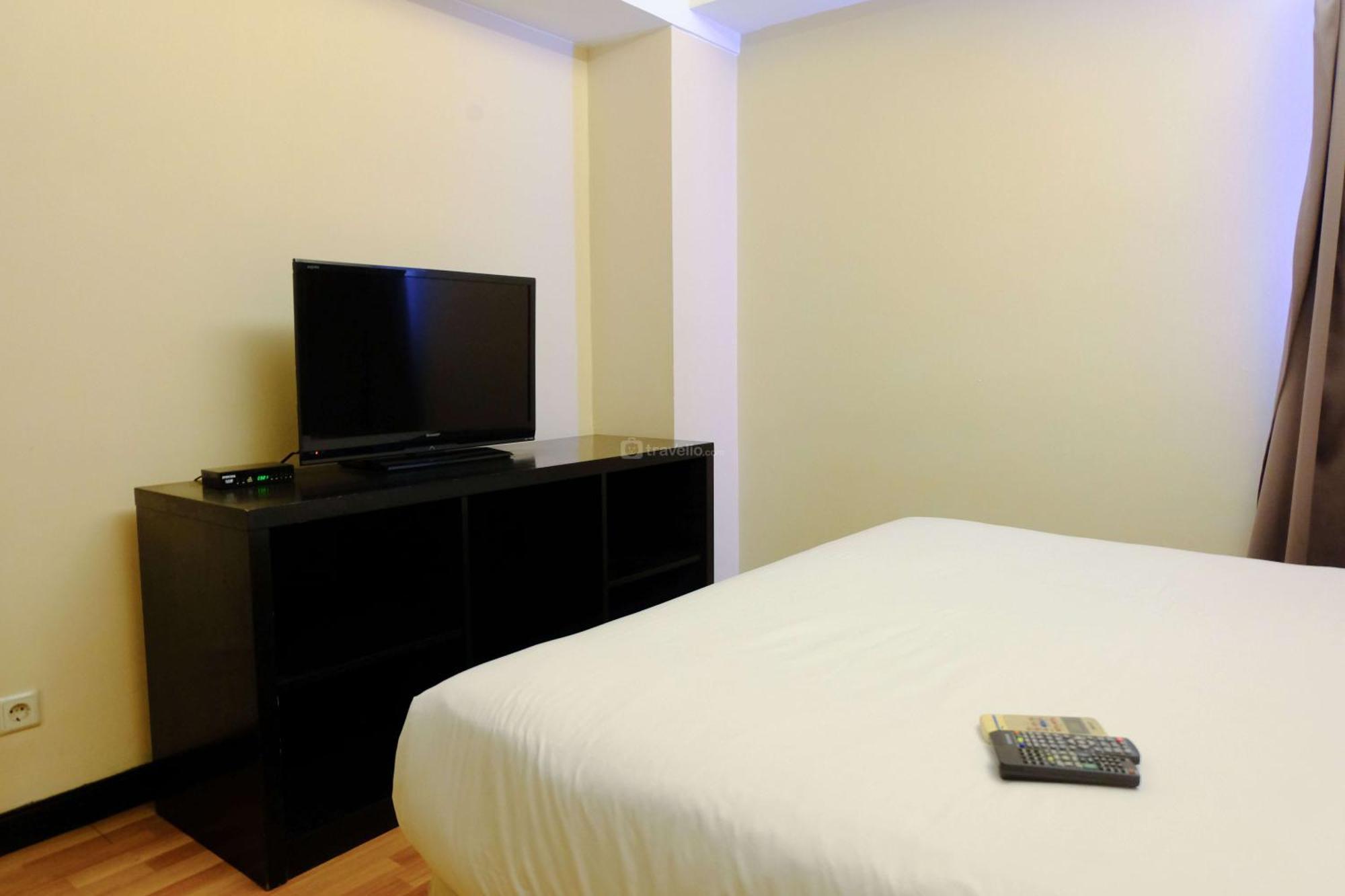 Modern Look 3br At Braga Walk By Travelio Apartemen *